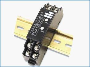 导轨式温度变送器